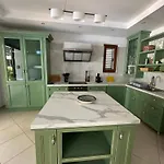 ヴィラ Beachfront With Private Pool By Monika Experiences