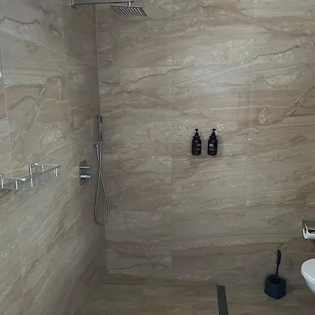 빌라 Beachfront With Private Pool By Monika Experiences