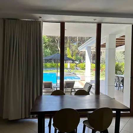 Beachfront With Private Pool By Monika Experiences ヴィラ *