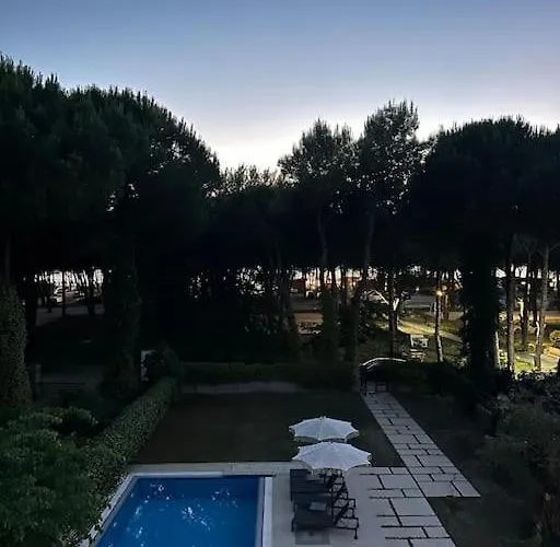 Beachfront With Private Pool By Monika Experiences *